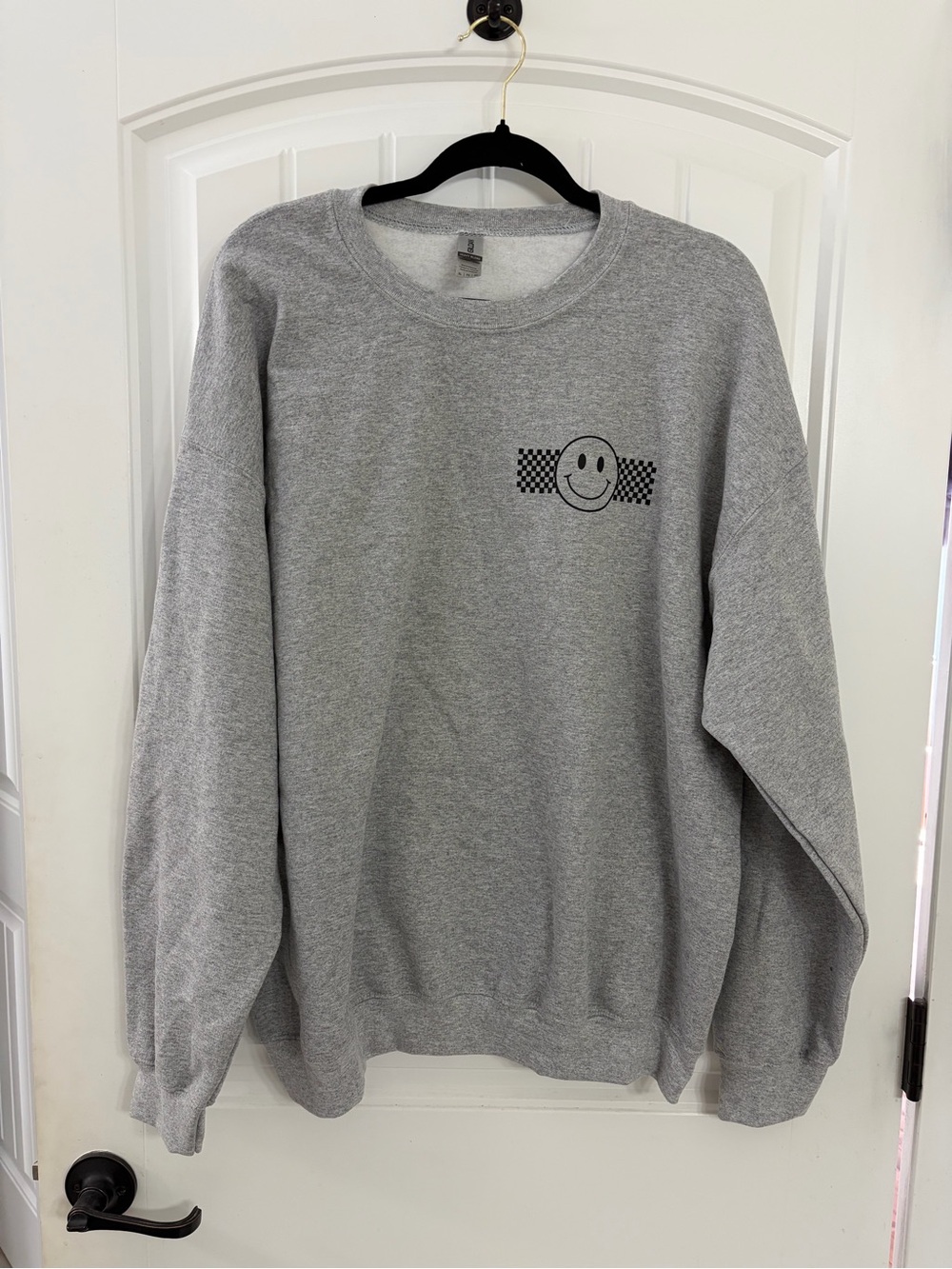 Gray Crewneck Sweatshirt with Smiley Chest Logo - Unbranded